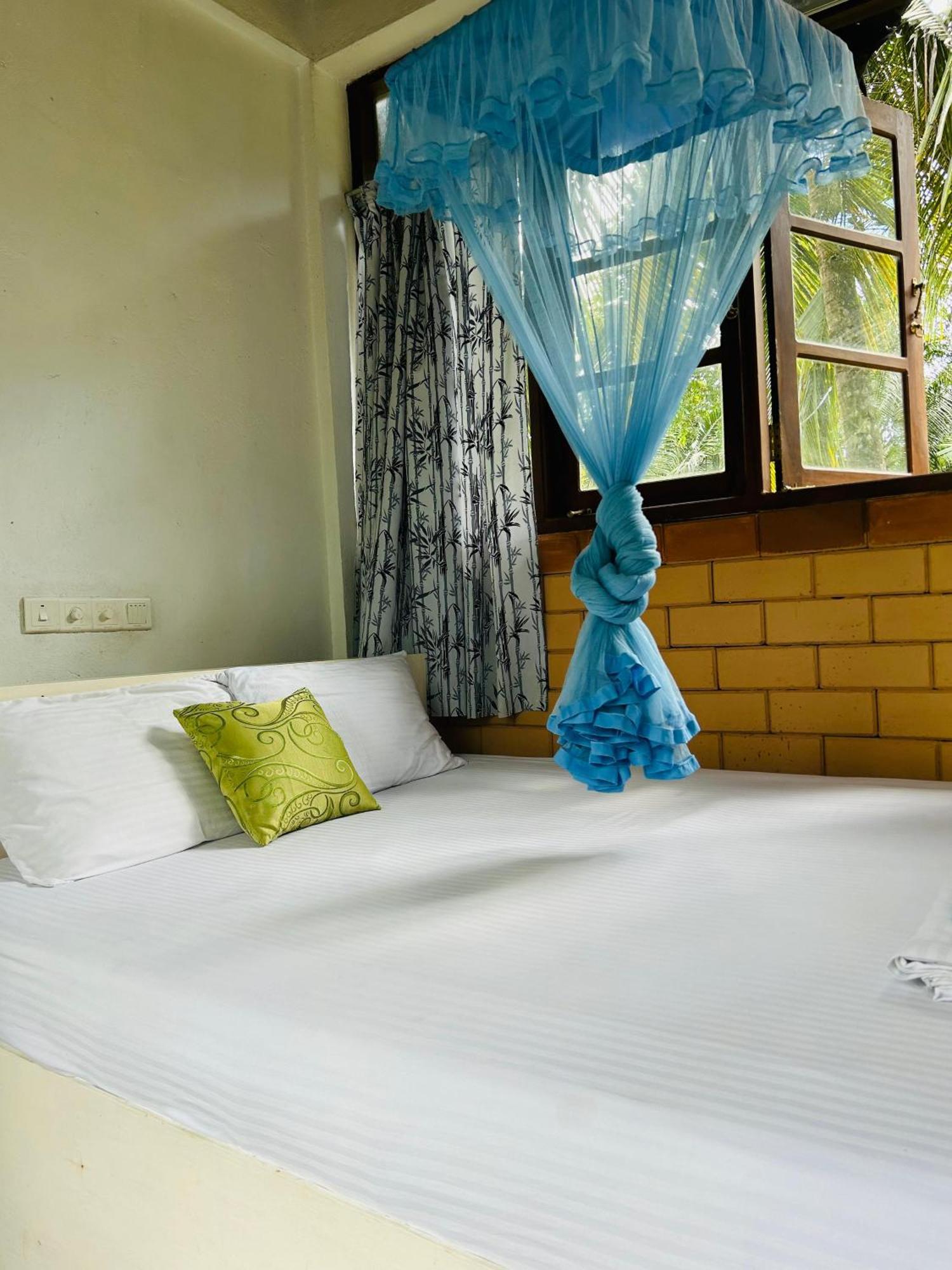 Milkyway Holiday Resort Unawatuna Exterior foto